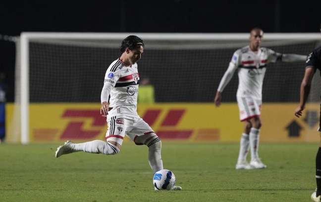 Gabriel teve boa participação na vitória do São Paulo sobre o Jorge Wilstermann (Foto: Rubens Chiri / saopaulofc.net)
