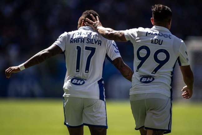 Com 100% de aproveitamento em casa, Cruzeiro empilha cinco vitórias consecutivas na Série B - (Foto: Staff Images)