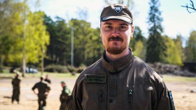 O serviço militar é obrigatório para os homens na Finlândia