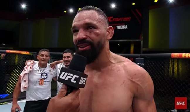 Michel Pereira chegou ao Top 15 do ranking meio-médio após vitória no UFC Vegas 55 (Foto: Reprodução/UFC)