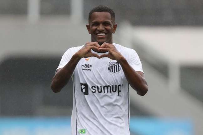 Renyer fez um dos gols na goleada do Santos sobre o Mauaense (FOTO: Divulgação/Santos FC)