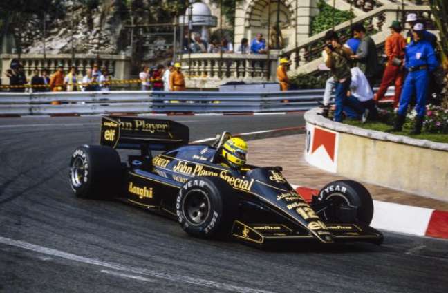 Em 1986, Senna chegou ao pódio mais uma vez