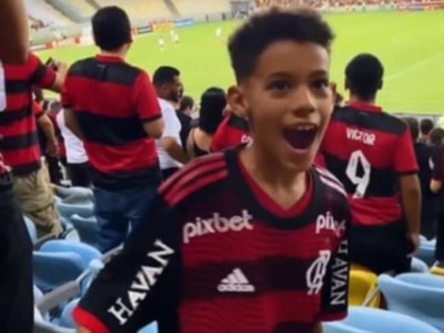 Davi assistiu à vitória do Flamengo na Libertadores (Reprodução)