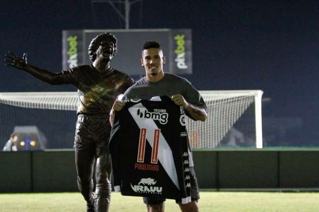 Paulinho esteve presente na vitória do Vasco por 2 a 0 sobre o Brusque (Foto: Matheus Lima/Vasco)