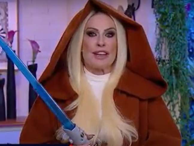 Ana Maria se vestiu como Obi-Wan Kenobi para comemorar lançamento da série