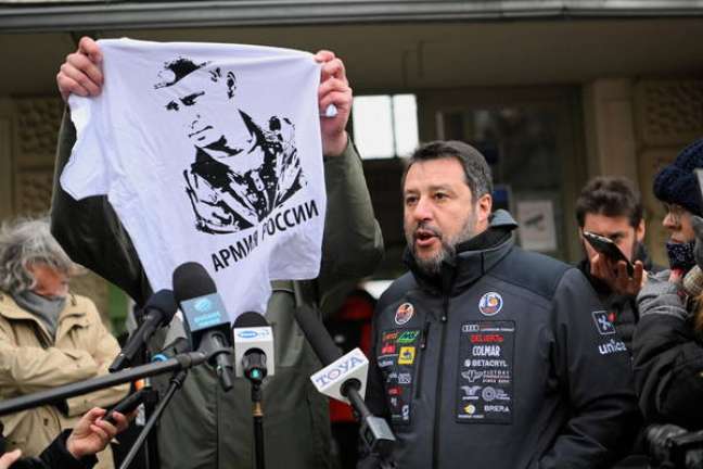 Acusado de ser pró-Putin, Salvini cogita visitar Rússia