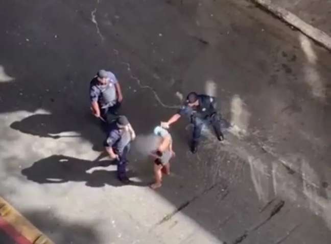 Guardas municipais agrediram mulher em São Paulo