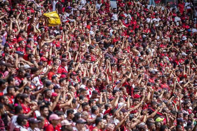 Flamengo consegue liminar contra site ilegal de aposta que utiliza marca do clube; veja o caso