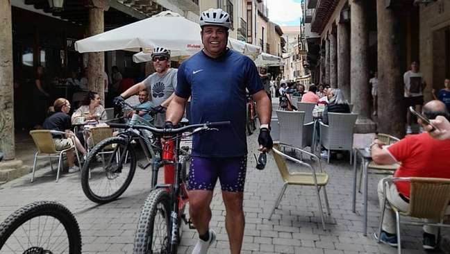 Ronaldo se propôs a pedalar 500 km até Santiago de Compostela