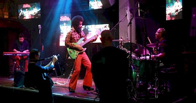 Fernando Rosa and Derrick McKenzie flock to the London Jazz Cafe | Fernando Rosa and Derrick McKenzie flock to the London Jazz Cafe |