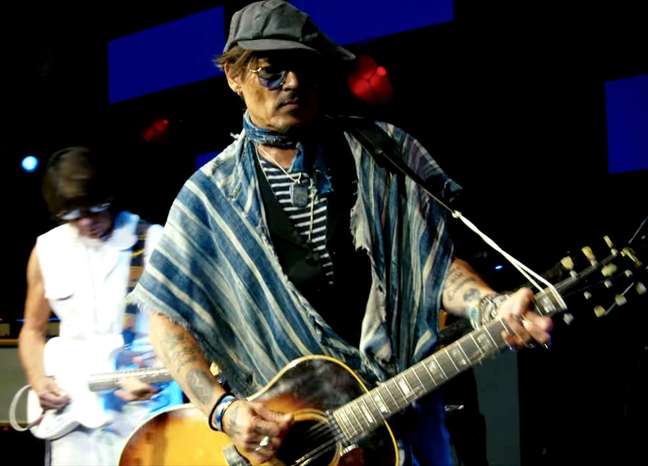 Johnny Depp and Jeff Beck release a new video
