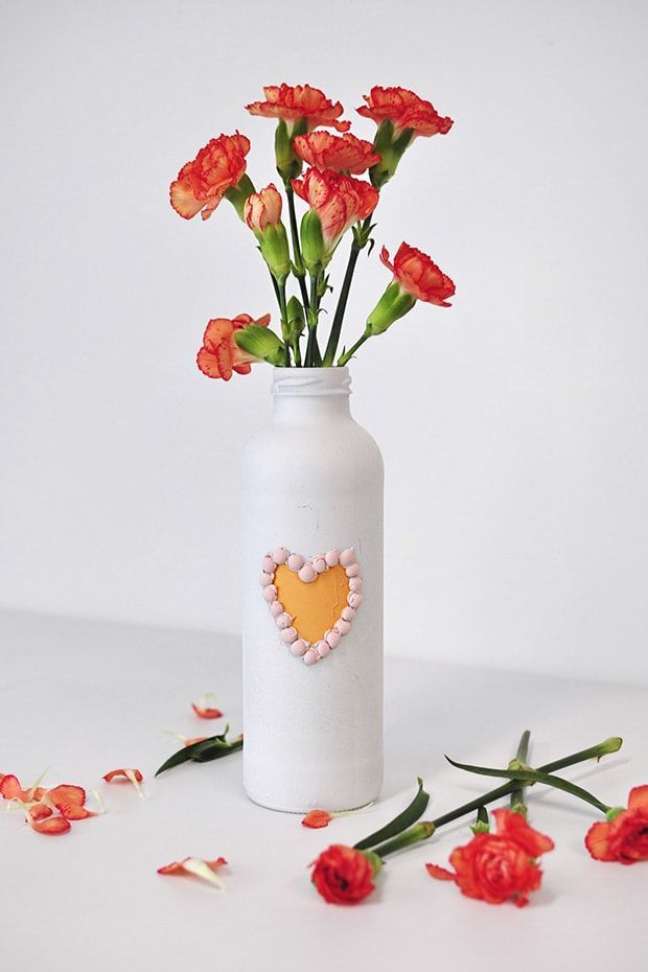 Vase as a Valentine's Day gift Vase as a Valentine's Day gift