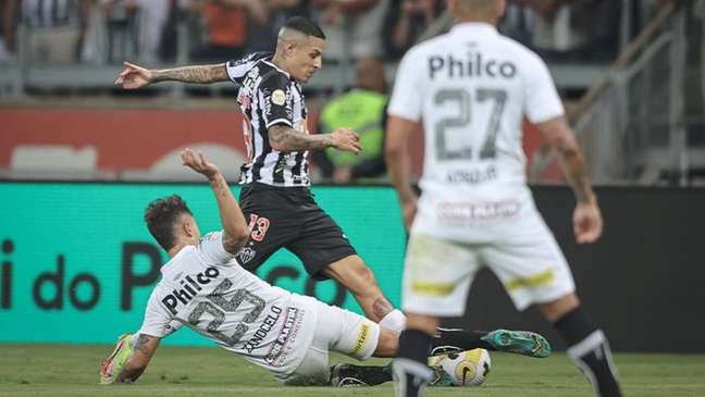Santos fought hard in Belo Horizonte and was awarded a penalty goal at the end (Pedro Souza / Atlético)