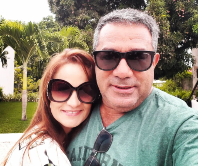 Geórgia Ayres é a nova namorada do pai de Anitta, Mauro Machado. 