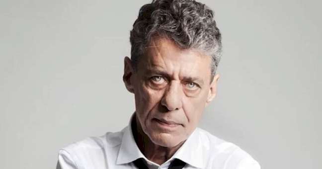Chico Buarque launches “Que Tal Um Samba?” and announces the tour Chico Buarque launches “Que Tal Um Samba?” and announces the tour