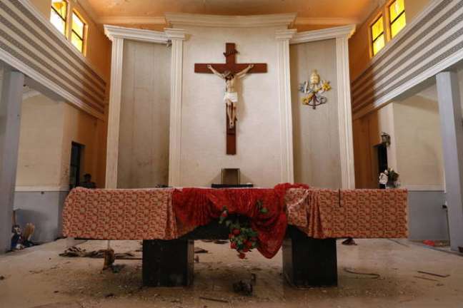 Igreja palco de massacre em Owo, sudoeste da Nigéria Igreja palco de massacre em Owo, sudoeste da Nigéria
