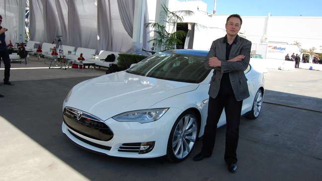 Elon Musk na fábrica da Tesla em Fremont, Califórnia 
