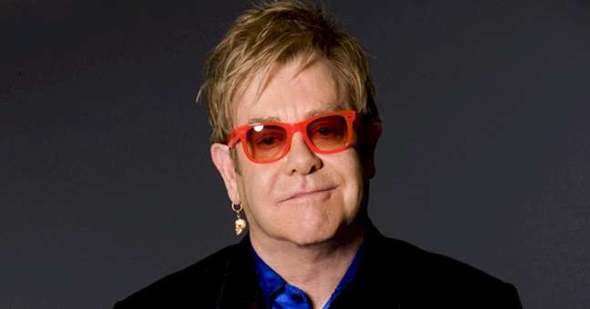 Elton John is auctioning NFT of the classic 1972 “Rocket Man” Elton John is auctioning NFT of the classic 1972 “Rocket Man”
