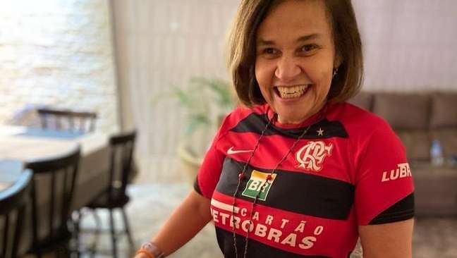 Claudia Rodrigues sends a message to Guta Stresser: “This disease is shit” Claudia Rodrigues sends a message to Guta Stresser: “This disease is shit”