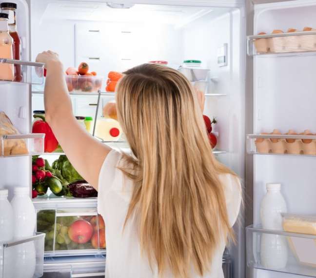 Opte por modelos mais recentes de geladeira pois são mais econômicos 