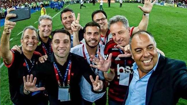 Membros do Conselho de futebol do Flamengo pediram desligamento (Foto: Reprodução)