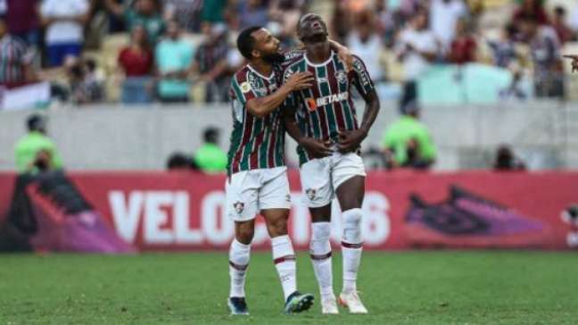 Luiz Henrique se emocionou quando marcou pela primeira no Maracanã com público, em 2021 (Foto: Lucas Merçon / Fluminense)