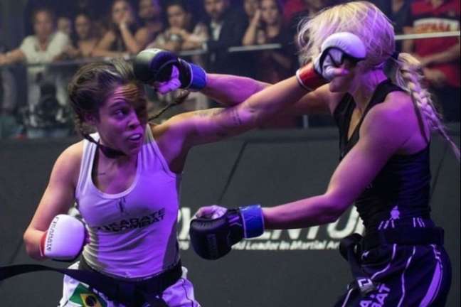 Ana Luiza fará a sua quarta luta na maior liga de Caratê profissional do mundo (Foto: divulgação Karate Combat)