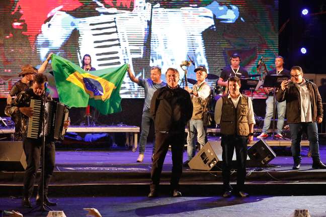 Bolsonaro visita à Festa de São João de Caruaru