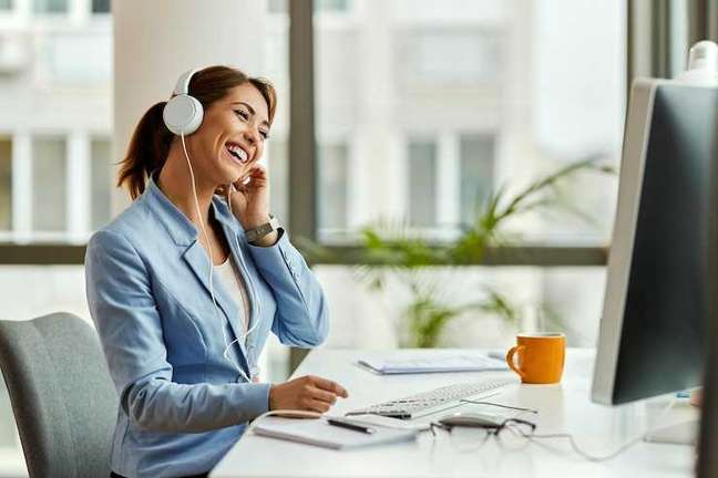 Productivity Soundtrack: 10 songs to work on Productivity Soundtrack: 10 songs to work on