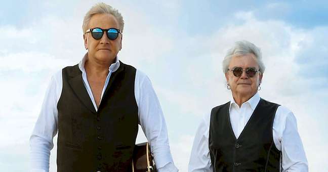 Air Supply: “We don’t just sing about straight people. Love is love” Air Supply: “We don’t just sing about straight people. Love is love”