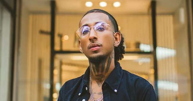 Chief MD wins the BET Awards as an international revolutionary artist Chief MD wins the BET Awards as an international revolutionary artist