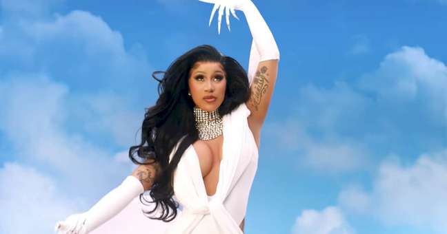 Cardi B announces new single at the BET Awards