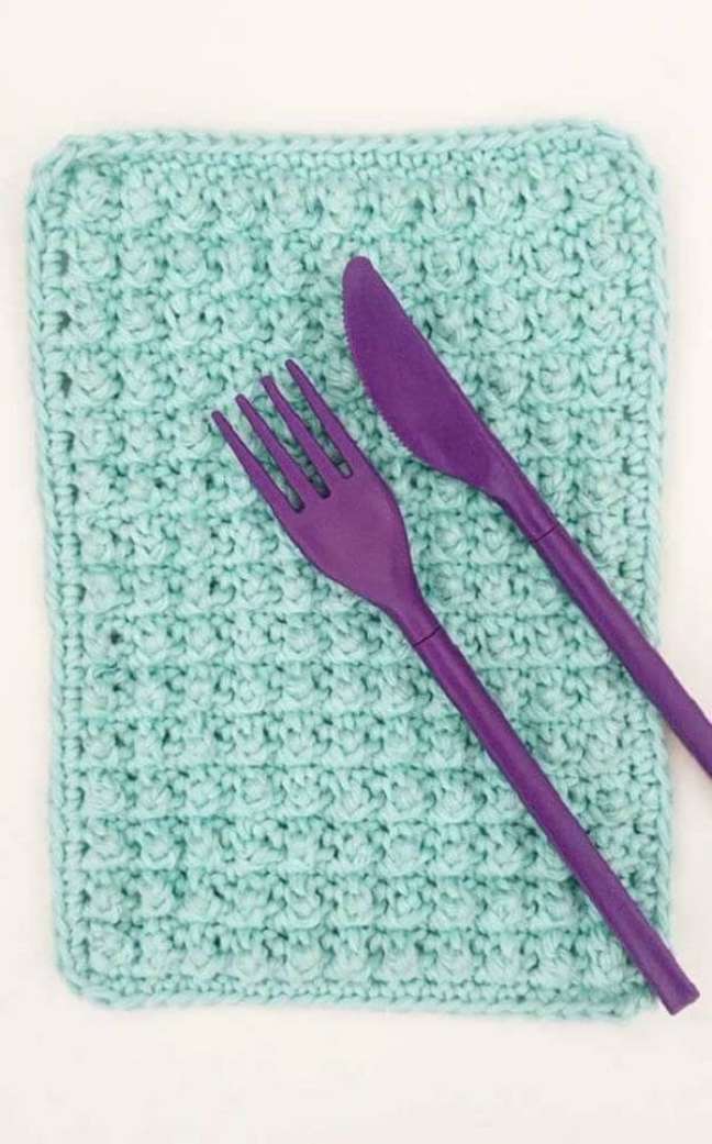 25. Aprenda como fazer crochê para iniciantes – Via: Nilse Toledo Moraes