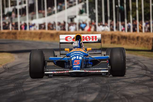 Mansell pilotou outra unidade do FW14B no último fim de semana