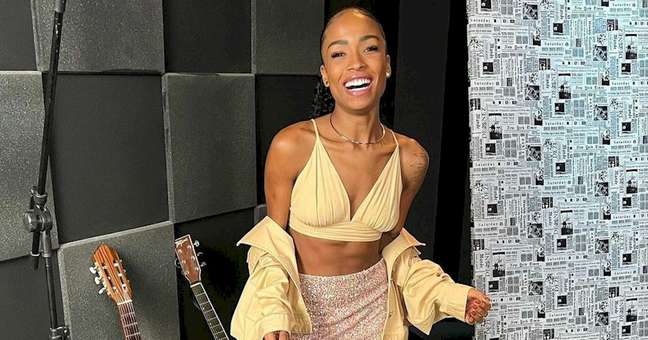 Sarah Fonseca addresses her career and the empowerment of women of color in a new music project Sarah Fonseca addresses her career and the empowerment of women of color in a new music project
