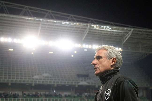 Luís Castro é o treinador do Botafogo (Foto: Vítor Silva/Botafogo)