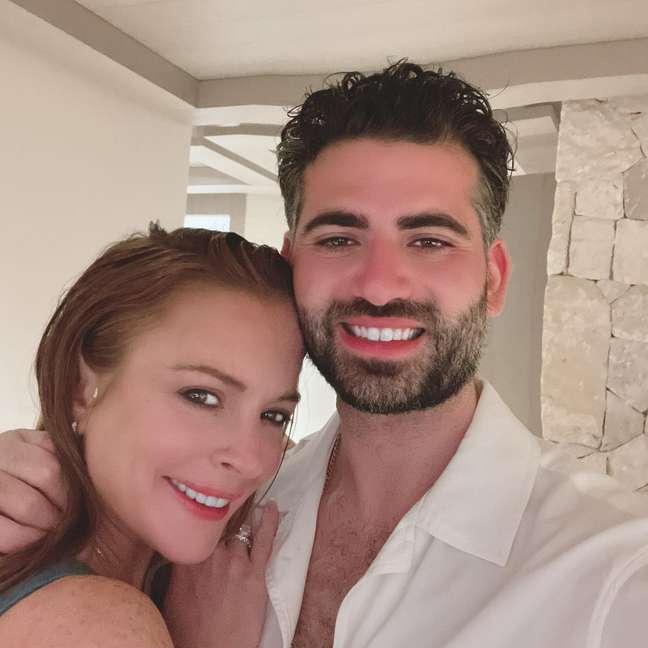 Lindsay Lohan reveals marriage on Instagram