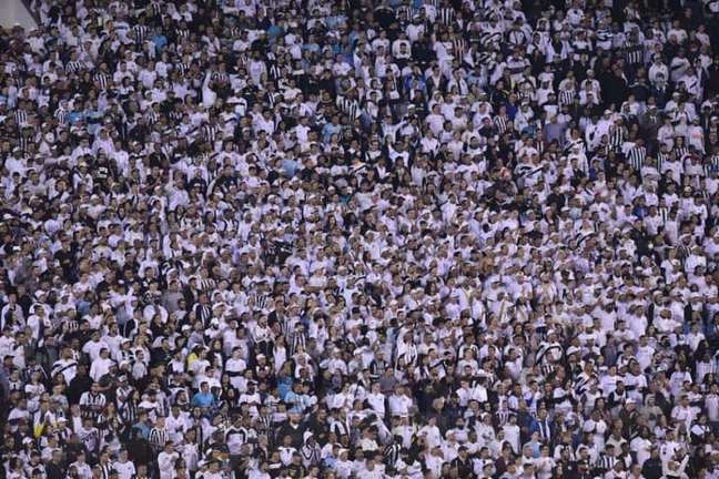 Torcida do Santos protestou contra o time após derrota para o Flamengo (FOTO: Ivan Storti/Santos FC) Torcida do Santos protestou contra o time após derrota para o Flamengo (FOTO: Ivan Storti/Santos FC)