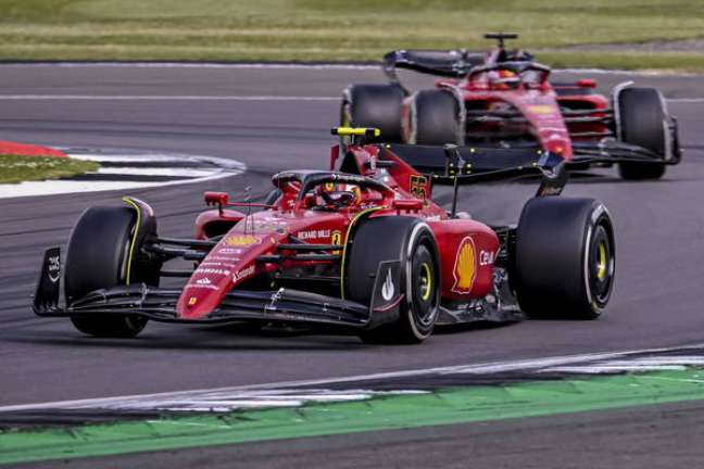 Sainz conquistou sua primeira vitória na F1 Sainz conquistou sua primeira vitória na F1