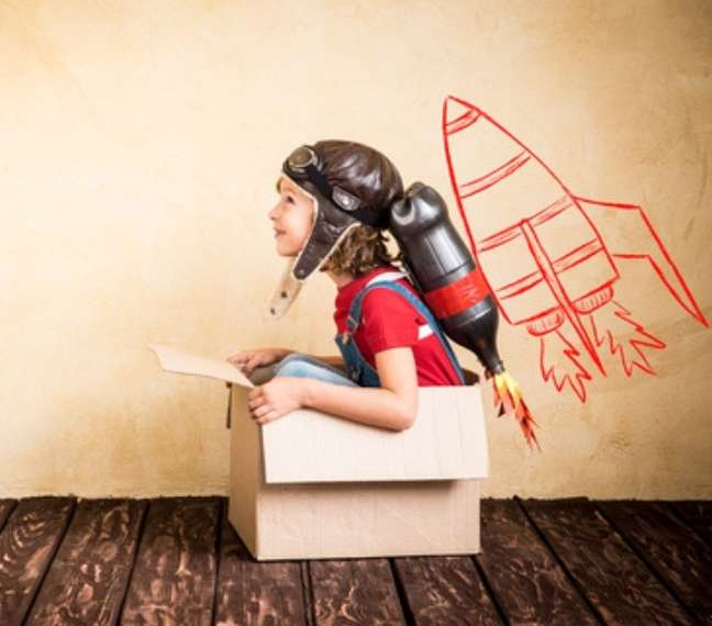 A simple cardboard box can become a fantasy rocket! A simple cardboard box can become a fantasy rocket!
