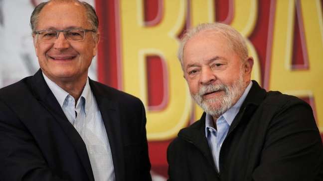 Lula surpreendeu ao escolher seu antigo rival Alckmin para concorrer como seu vice