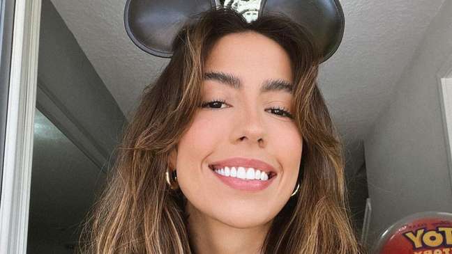 Gabi Brandt shocks the web by revealing the card bill