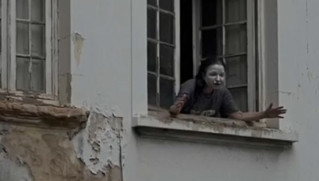 Mansão da 'mulher da casa abandonada' vira atração em área nobre de São Paulo
