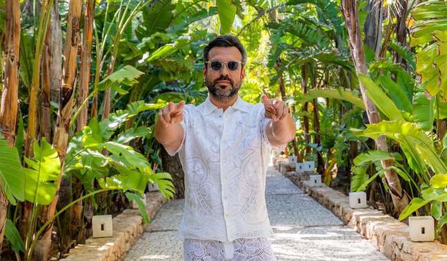 Daniel Cotrim has fun in Ibiza and stays at Casa Paola
