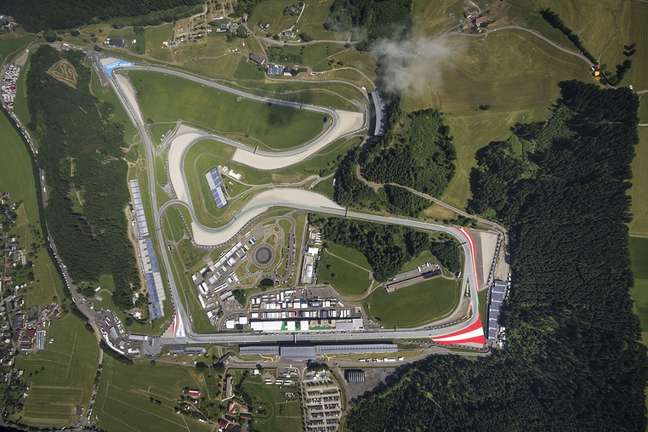 Visão aérea do Red Bull Ring, onde será disputado o GP da Áustria