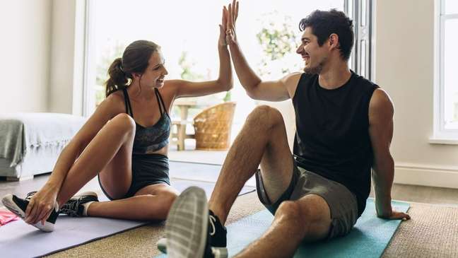 5 simple exercises to do at home and lose weight faster