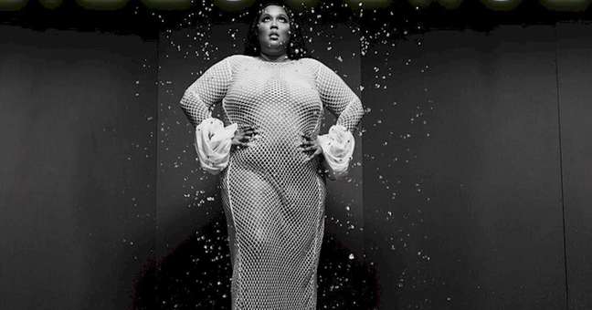 Lizzo will release the new album in live streaming
