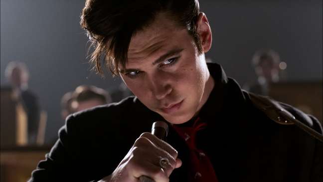 Austin Butler on Elvis: “I became obsessed” Austin Butler on Elvis: “I became obsessed”