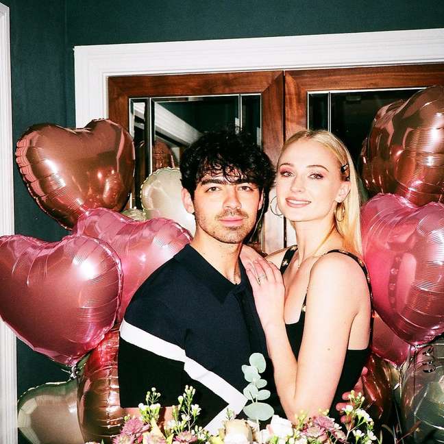 The second child of Joe Jonas and Sophie Turner is born