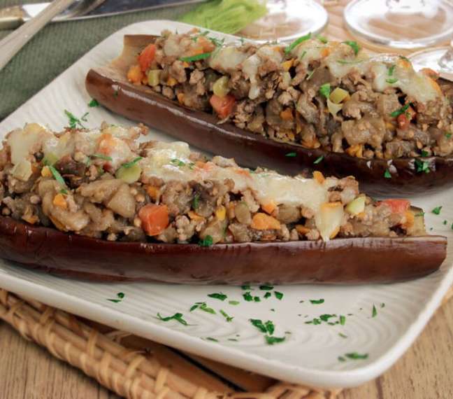 Eggplant with minced meat (Playback / Cooking Guide)